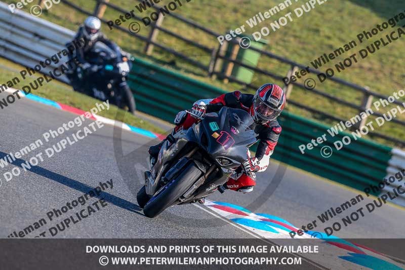 PJM Wedding Photography;enduro digital images;event digital images;eventdigitalimages;mallory park;mallory park photographs;mallory park trackday;mallory park trackday photographs;no limits trackdays;peter wileman photography;racing digital images;trackday digital images;trackday photos